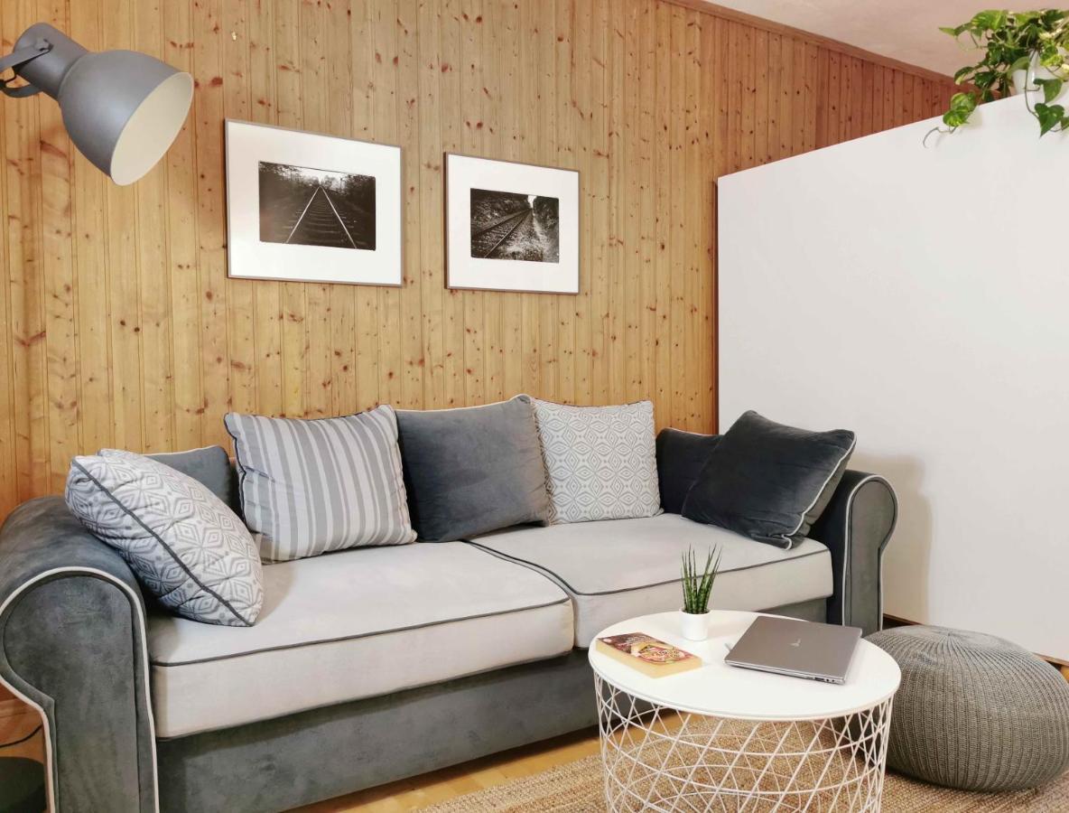 Ferienwohnung Himmelberg 80M2 In Der Altstadt Und Toll Fuer Familien Клагенфурте Экстерьер фото